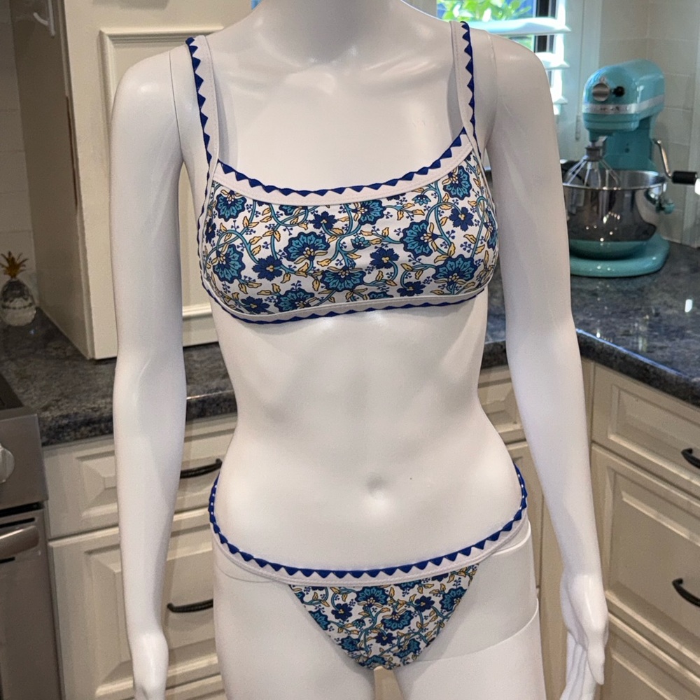 Floral Blue and White Bikini Set Small